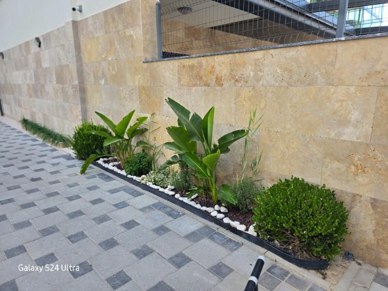 KUŞADASI HAVUZLU DOĞALGAZLI SATILIK 2+1 DAİRE