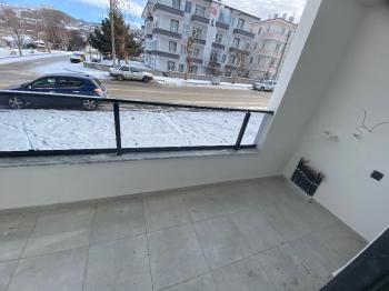 GÜVENAY - ÇORUM BAHÇELİEVLER MAH. İPEKLİEVLER MEVKİİ SATILIK SIFIR 2+1 DAİRE 