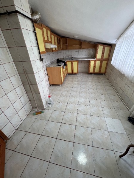 Çırçır’da Çatı Katı 3+1 Kiralık Daire