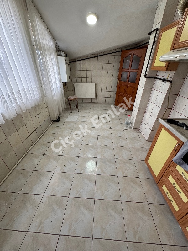 Çırçır’da Çatı Katı 3+1 Kiralık Daire