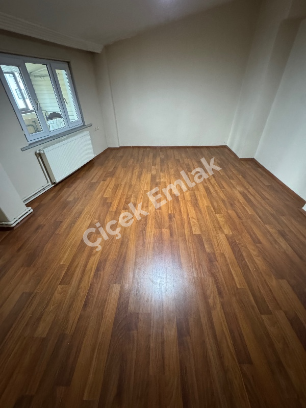 Çırçır’da Çatı Katı 3+1 Kiralık Daire