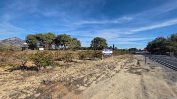 KKTC GİRNE ÇAMLIBEL BÖLGESİNDE SATILIK ARSA