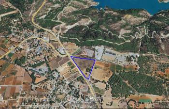 KKTC GİRNE ÇAMLIBEL'DE TİCARİ İZİNLİ 25 DÖNÜM ARSA