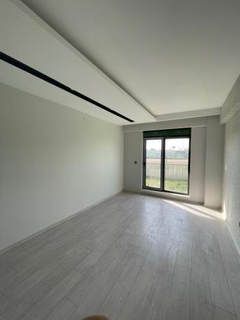 AFYON ÜÇOK EMLAKTAN HOCA AHMET YESEVİ MAH SATILIK SIFIR 3+1 LÜX DAİRE