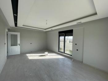 AFYON ÜÇOK EMLAKTAN HOCA AHMET YESEVİ MAH SATILIK SIFIR 3+1 LÜX DAİRE