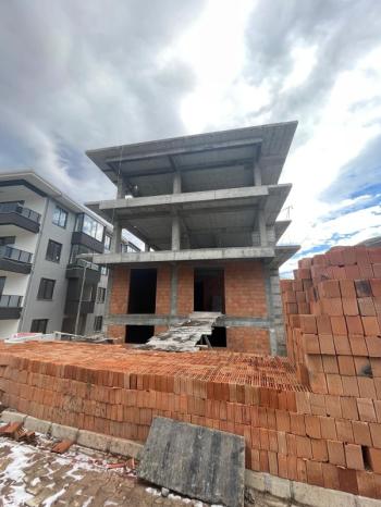 AFYON ÜÇOK EMLAKTAN ESENTEPE MAH SATILIK SIFIR LÜX 3+1 / 2+1 DAİRELER