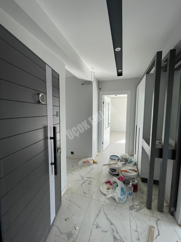 AFYON ÜÇOK EMLAKTAN HOCA AHMET YESEVİ MAH SATILIK SIFIR 3+1 LÜX DAİRE