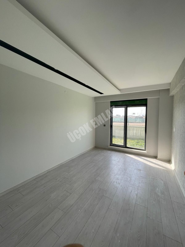 AFYON ÜÇOK EMLAKTAN HOCA AHMET YESEVİ MAH SATILIK SIFIR 3+1 LÜX DAİRE