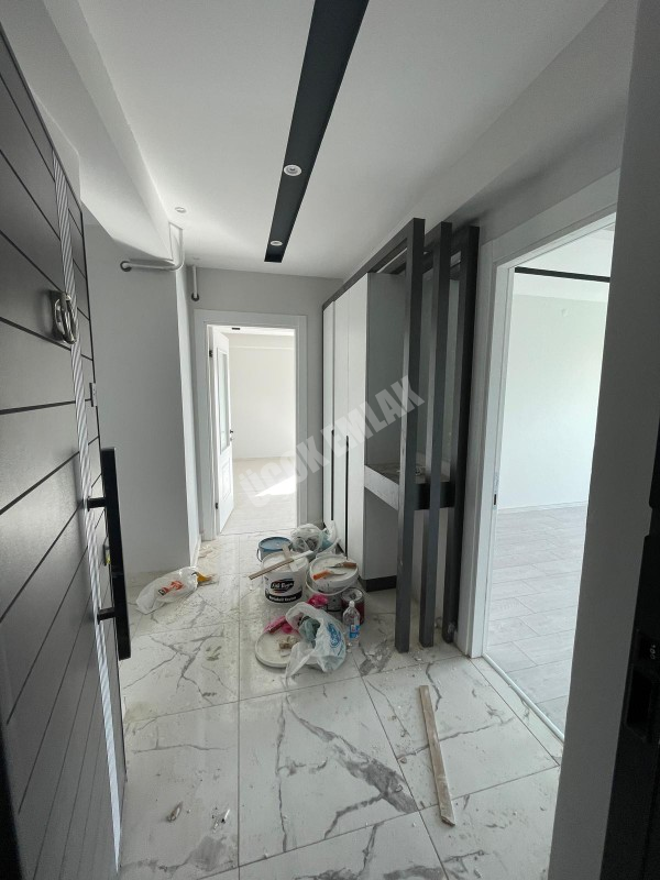 AFYON ÜÇOK EMLAKTAN HOCA AHMET YESEVİ MAH SATILIK SIFIR 3+1 LÜX DAİRE