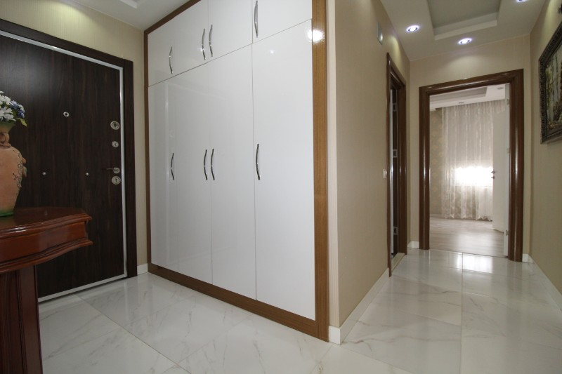 ASLAN'DAN SOLİ CENTER CİV. DOĞALGAZLI, FULL YAPILI, İSKANLI 2+1