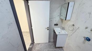  ALTINKUM’DA HAVUZLU SİTE İÇERİSİNDE DENİZE 400 MT MESAFEDE BAHÇE KATTA 2+1 AÇIK MUTFAKLI SIFIR DAİRE 