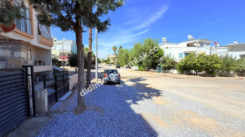  ALTINKUM’DA HAVUZLU SİTE İÇERİSİNDE DENİZE 400 MT MESAFEDE BAHÇE KATTA 2+1 AÇIK MUTFAKLI SIFIR DAİRE 