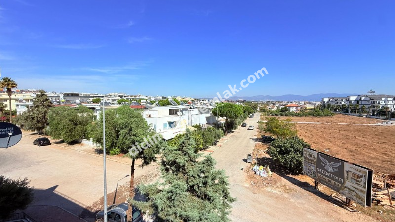  ALTINKUM’DA HAVUZLU SİTE İÇERİSİNDE DENİZE 400 MT MESAFEDE BAHÇE KATTA 2+1 AÇIK MUTFAKLI SIFIR DAİRE 