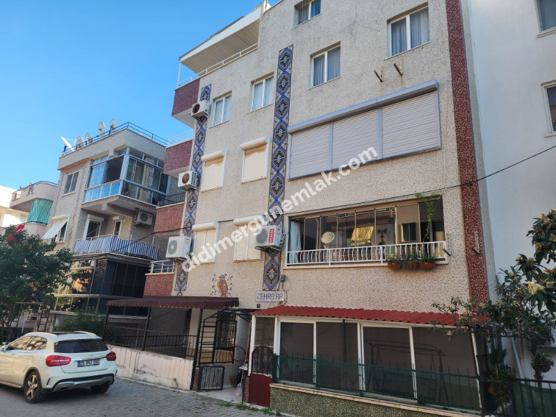 DİDİM ÇAMLIK MAHALLESİNDE DENİZE SADECE 500 METRE YÜRÜME MESAFESİNDE EMSALLERİNE GÖRE UYGUN 2+1 AÇIK MUTFAKLI SATILIK FIRSAT DAİRE