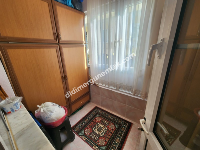 DİDİM ÇAMLIK MAHALLESİNDE DENİZE SADECE 500 METRE YÜRÜME MESAFESİNDE EMSALLERİNE GÖRE UYGUN 2+1 AÇIK MUTFAKLI SATILIK FIRSAT DAİRE