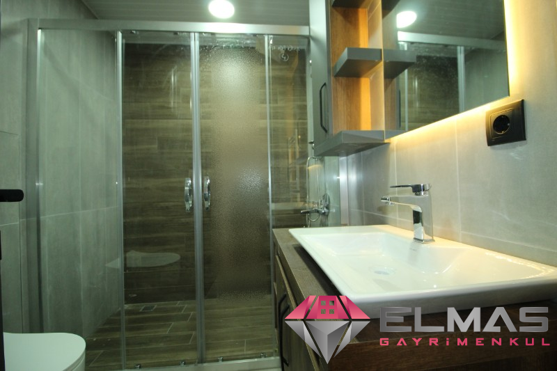 Elmas’tan Mezitli’de Tek Blok Site İçi Kullanıma Hazır 4+1