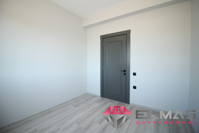 Elmas’tan Mezitli’de Tek Blok Site İçi Kullanıma Hazır 4+1