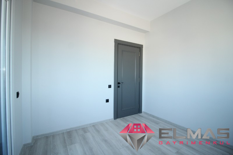 Elmas’tan Mezitli’de Tek Blok Site İçi Kullanıma Hazır 4+1