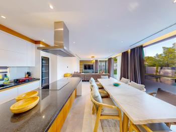 Girne Çatalköy Bölgesinde Özel Yüzme Havuzlu 4+1 Lüks Modern Satılık Villalar