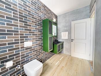  Girne Boğaz Bölgesinde Satılık Geniş Türk Malı Çiftlik Evi