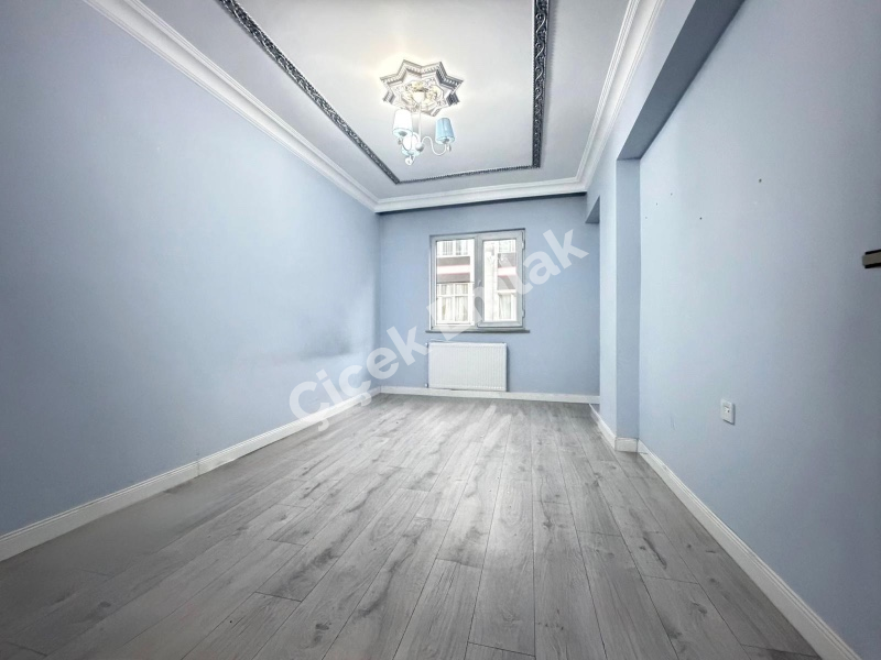 Mevlana Metro’ya 5 Dk 90 m2 Ferah Satılık Daire