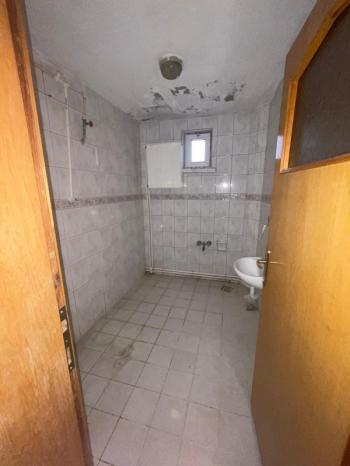 AFYON ÜÇOK EMLAKTAN HARBİŞ NAZMİ SAATÇİ MAH KİRALIK 3+1 TEMİZ BAKIMLI DAİRE