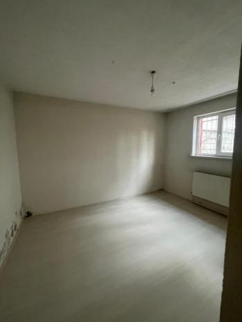 AFYON ÜÇOK EMLAKTAN HARBİŞ NAZMİ SAATÇİ MAH KİRALIK 3+1 TEMİZ BAKIMLI DAİRE