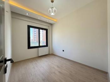 ALYANS'TAN YÜKSEK KALİTE VE KONFOR SEVENLER İÇİN LÜKS 2+1