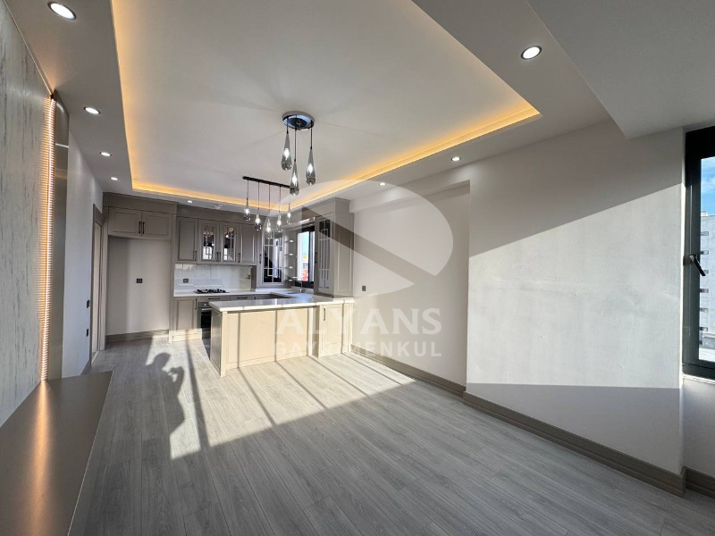 ALYANS'TAN YATIRIM DEĞERİ YÜKSEK LÜKS VE EŞSİZ TASARIMIYLA 2,5+1