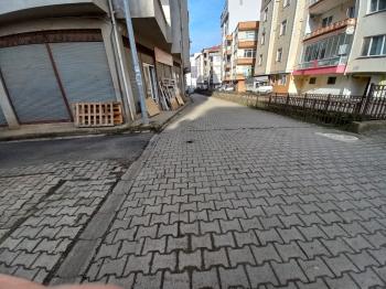 BEŞİKDÜZÜ MERKEZDE KİRALIK DÜKKAN