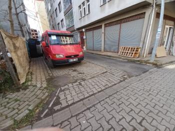 BEŞİKDÜZÜ MERKEZDE KİRALIK DÜKKAN