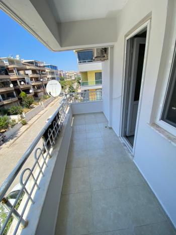 ALTINKUM MAHALLESİ’NDE SATILIK 2+1 AÇIK MUTFAKLI GENİŞ BALKONLU DAİRE