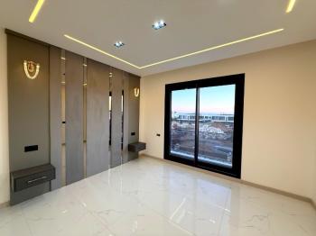 Didim Efeler Mahallesinde Satılık Lüks Villa