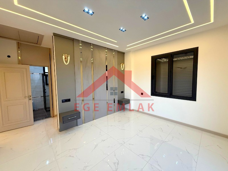 Didim Efeler Mahallesinde Satılık Lüks Villa