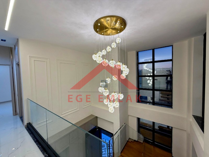 Didim Efeler Mahallesinde Satılık Lüks Villa