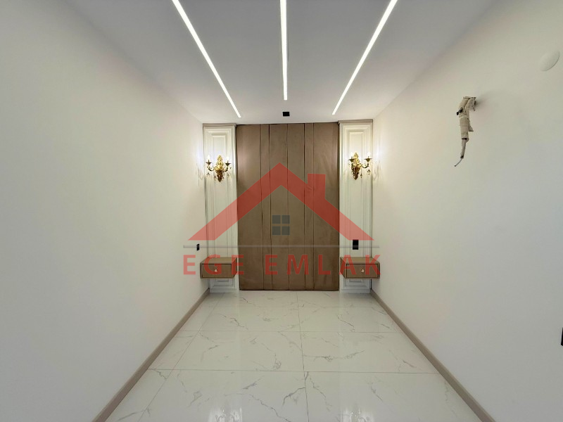 Didim Efeler Mahallesinde Satılık Lüks Villa