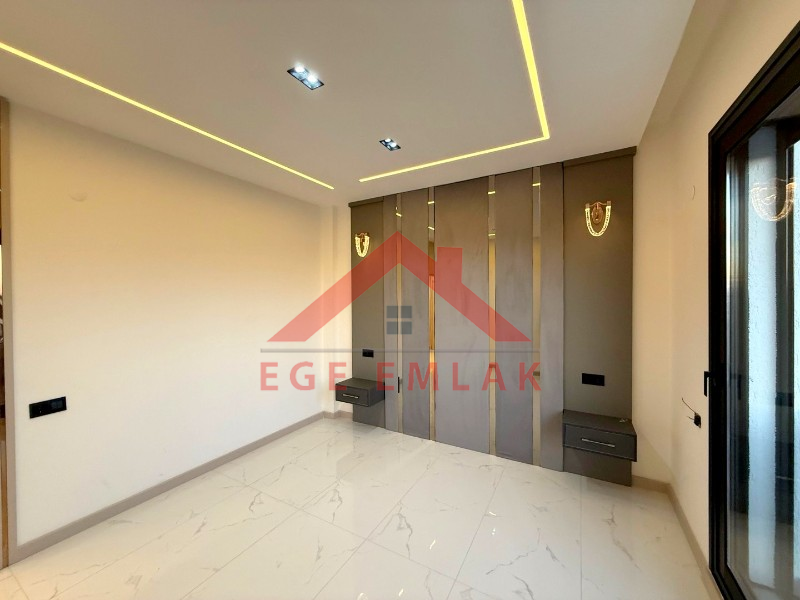 Didim Efeler Mahallesinde Satılık Lüks Villa