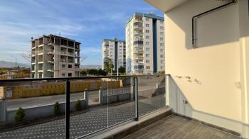 Elmas’tan Yenimahalle’de  Geniş Metrajlı Oturuma Hazır 1+1