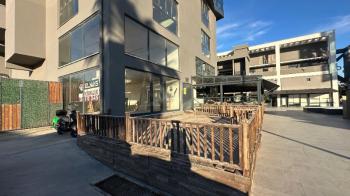 Elmas'tan Capital İş Merkezi’nde Asma Katlı Verandalı Kiralık Dükkan