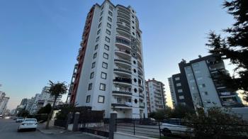 Elmas'tan Yeni Mah.'de Cephesine Hayran Bırakacak Emsalsiz 3+1