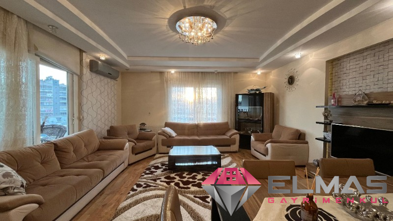 Elmas'tan Yeni Mah.'de Cephesine Hayran Bırakacak Emsalsiz 3+1