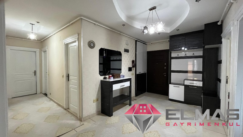 Elmas'tan Yeni Mah.'de Cephesine Hayran Bırakacak Emsalsiz 3+1