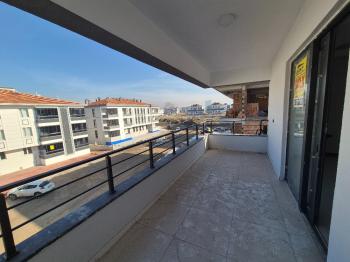 Güvenay - Çorum Çepni Mahallesi Öğretmen Lisesi Bölgesi 3+0 Sıfır Daire