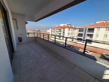 Güvenay - Çorum Çepni Mahallesi Öğretmen Lisesi Bölgesi 3+0 Sıfır Daire