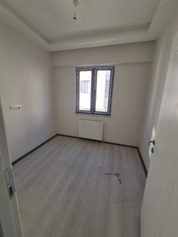 Güvenay - Çorum Merkez Çepni Mahallesi Fen Lisesi Bölgesi 3+1 Sıfır Daire