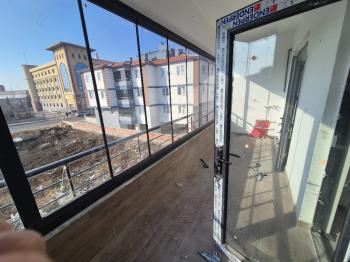 Güvenay - Çorum Merkez Çepni Mahallesi Fen Lisesi Bölgesi 3+1 Sıfır Daire