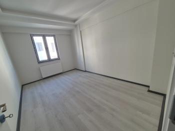 Güvenay - Çorum Merkez Çepni Mahallesi Fen Lisesi Bölgesi 3+1 Sıfır Daire