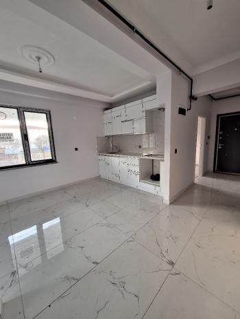 GÜVENAY - ÇORUM ÇEPNİ MAH.FEN LİSESİ CİVARI YÜKSEK GİRİŞ SATILIK 2+0 DAİRE 