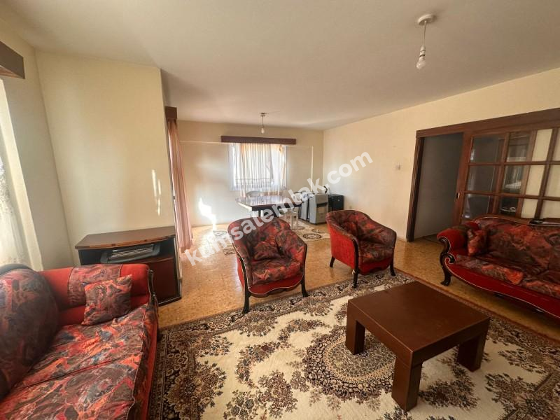 Köşklüçiftlik'de Türk Koçanlı 3+1 Satılık Daire