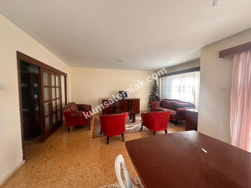 Köşklüçiftlik'de Türk Koçanlı 3+1 Satılık Daire
